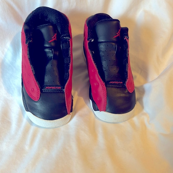 Jordan Pink and Black size 8C - Picture 1 of 8
